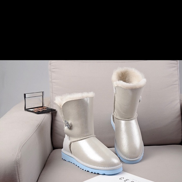 Ugg Boots - Picture 3 of 5